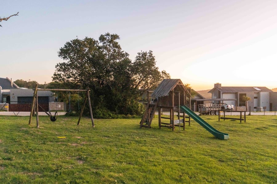 4 Bedroom Property for Sale in Kragga Kamma Eastern Cape